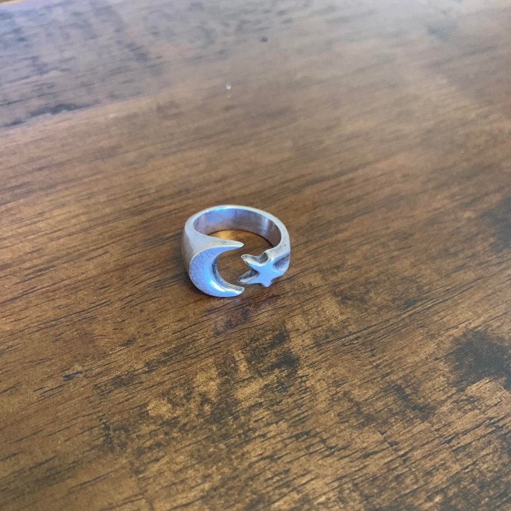 Silver moon & star ring